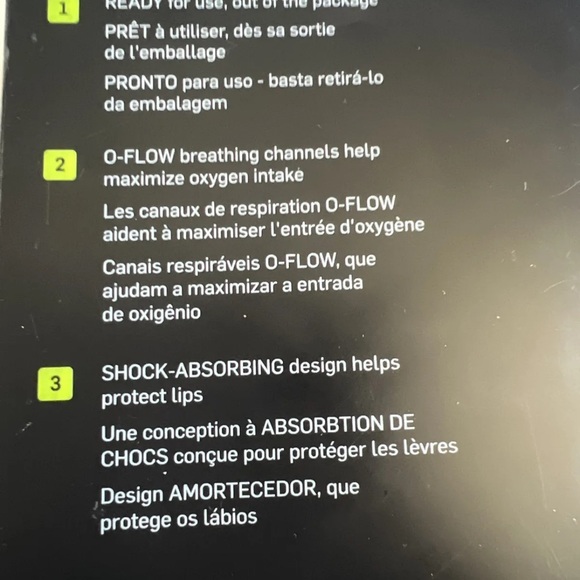 Nike Game Ready Blue Lip Protector Mouthguard Quick Release Strap Included - Picture 2 of 3